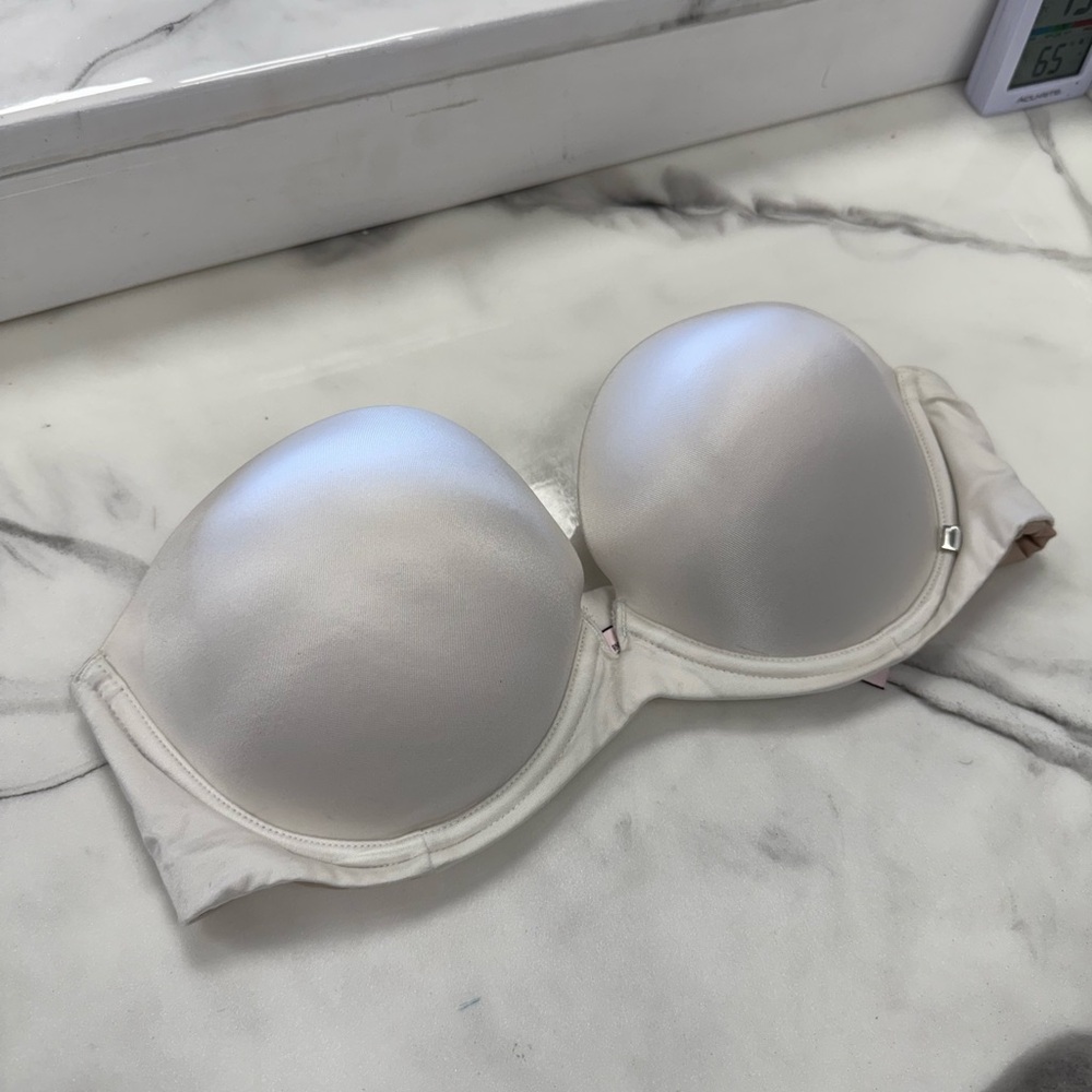Victoria secret white strapless bra
